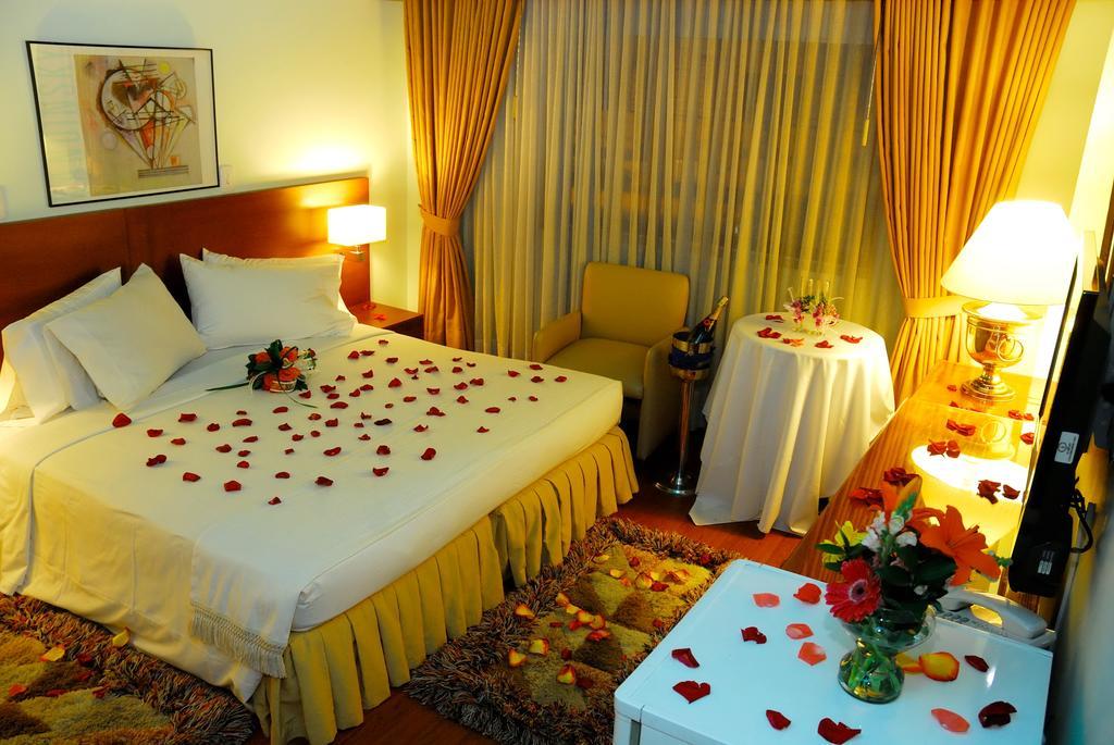 Hotel Maria Isabel Богота Экстерьер фото